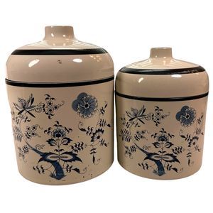 Blue Danube Japan Laquer Ware Blue Floral Tin Set of 2 - Smaller one has flaws